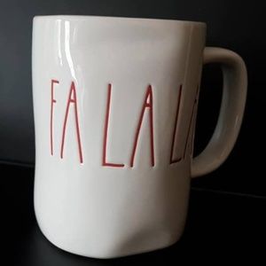 Rae Dunn Holiday Mug